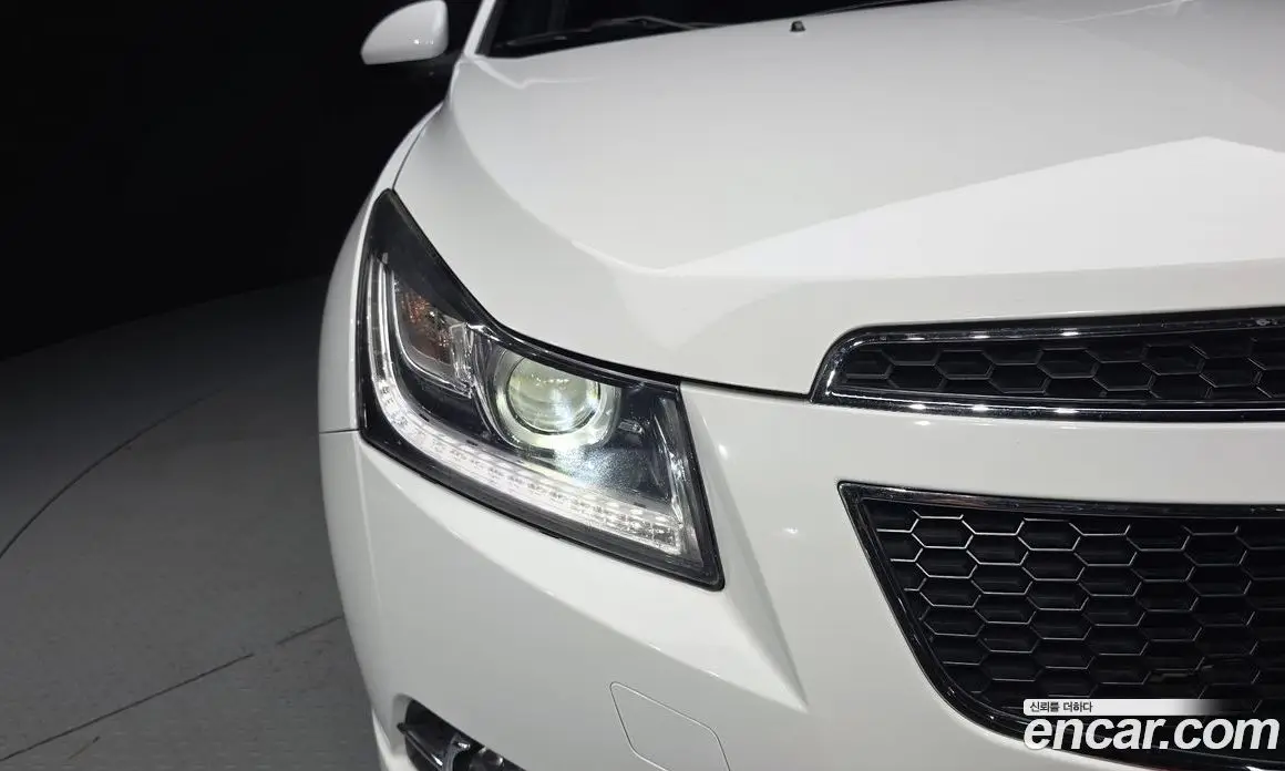 Chevrolet Cruze 2012 1.8 автомат (гидро), фото 8
