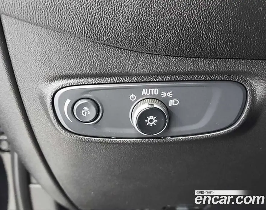 Chevrolet Equinox 2022 1.5 автомат (гидро), фото 17