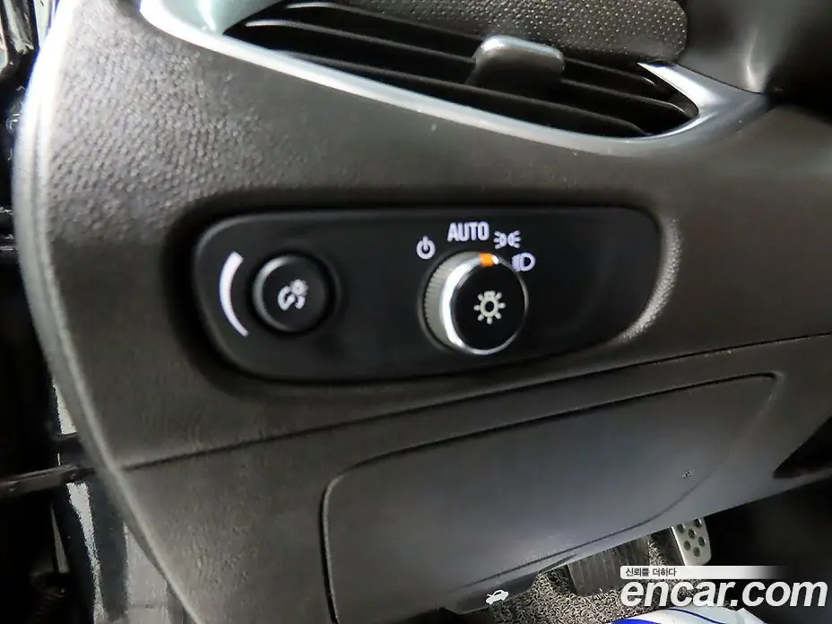 Chevrolet Malibu 2016 2.0 автомат (гидро), фото 16