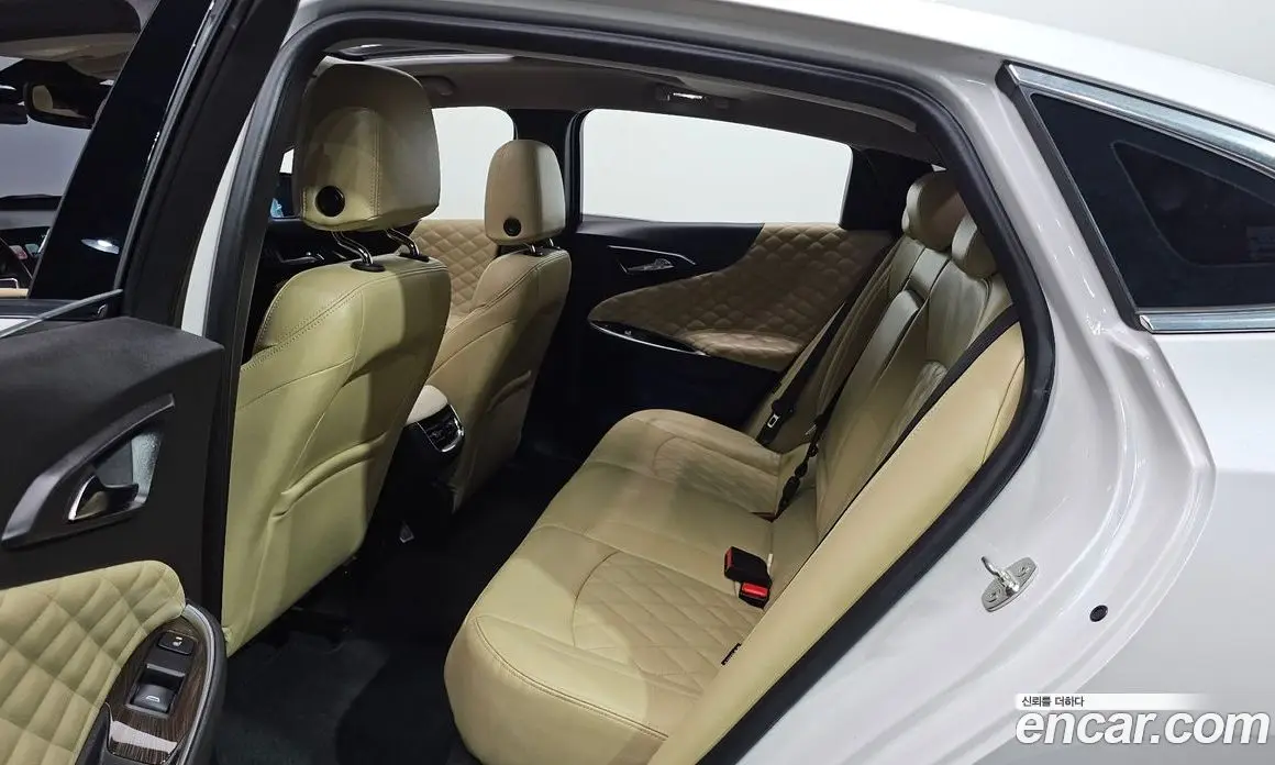 Chevrolet Malibu 2017 1.5 автомат (гидро), фото 12