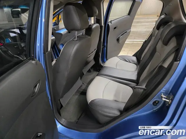 Chevrolet Spark 2013 1.0 автомат (гидро), миниатюра 11
