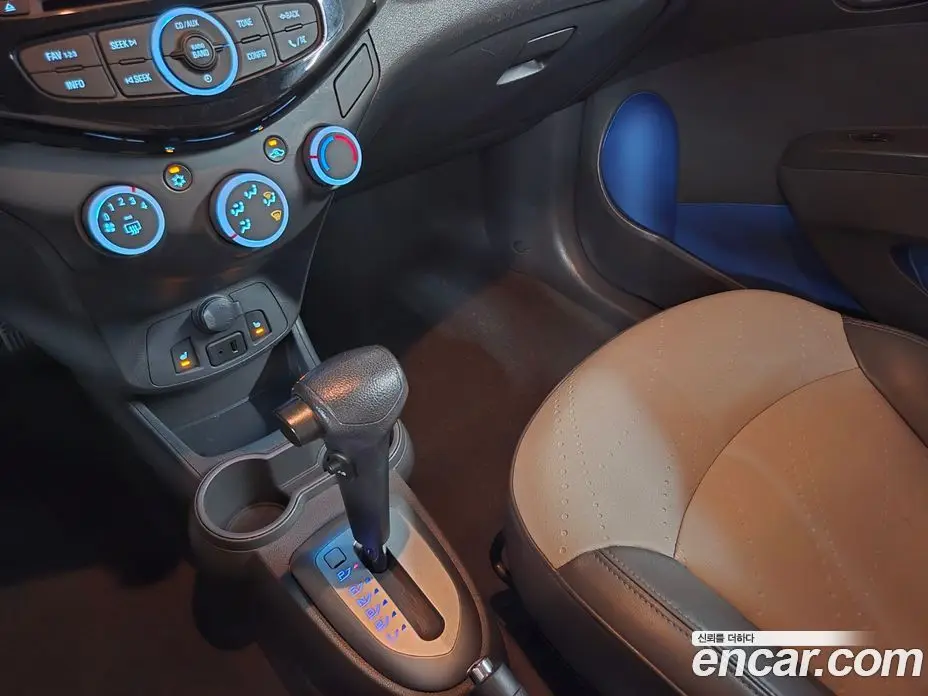 Chevrolet Spark 2013 1.0 автомат (гидро), фото 9