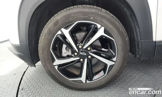 Chevrolet TrailBlazer 2024 1.3 автомат (гидро), миниатюра 5