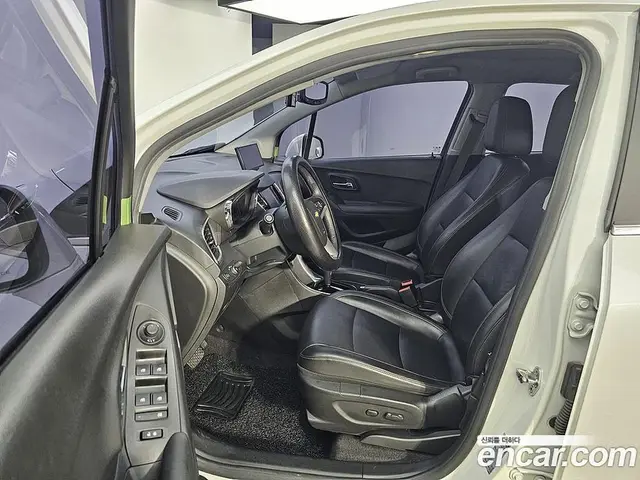 Chevrolet Trax 2016 1.4 автомат (гидро), миниатюра 8