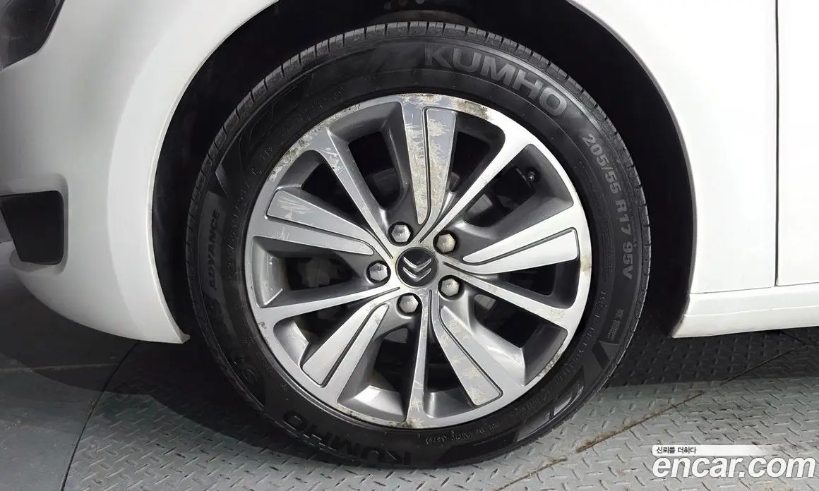 Citroen C4 Picasso 2016 1.6 автомат (гидро), фото 5