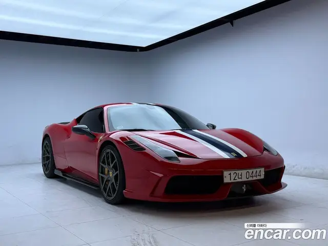 Ferrari 458 2012 4.5 автомат (гидро), миниатюра 2