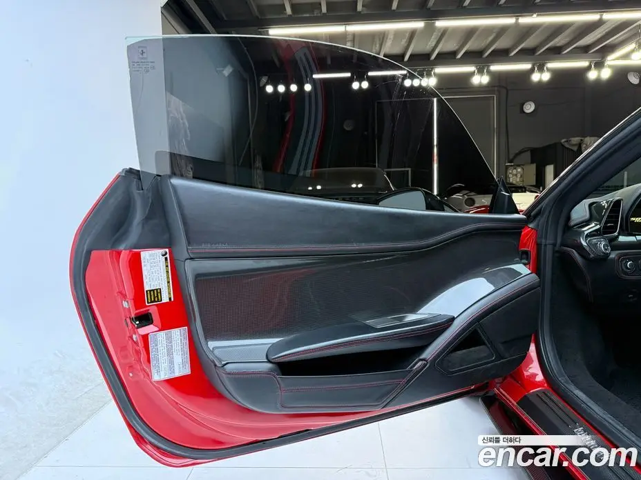 Ferrari 458 2012 4.5 автомат (гидро), фото 14