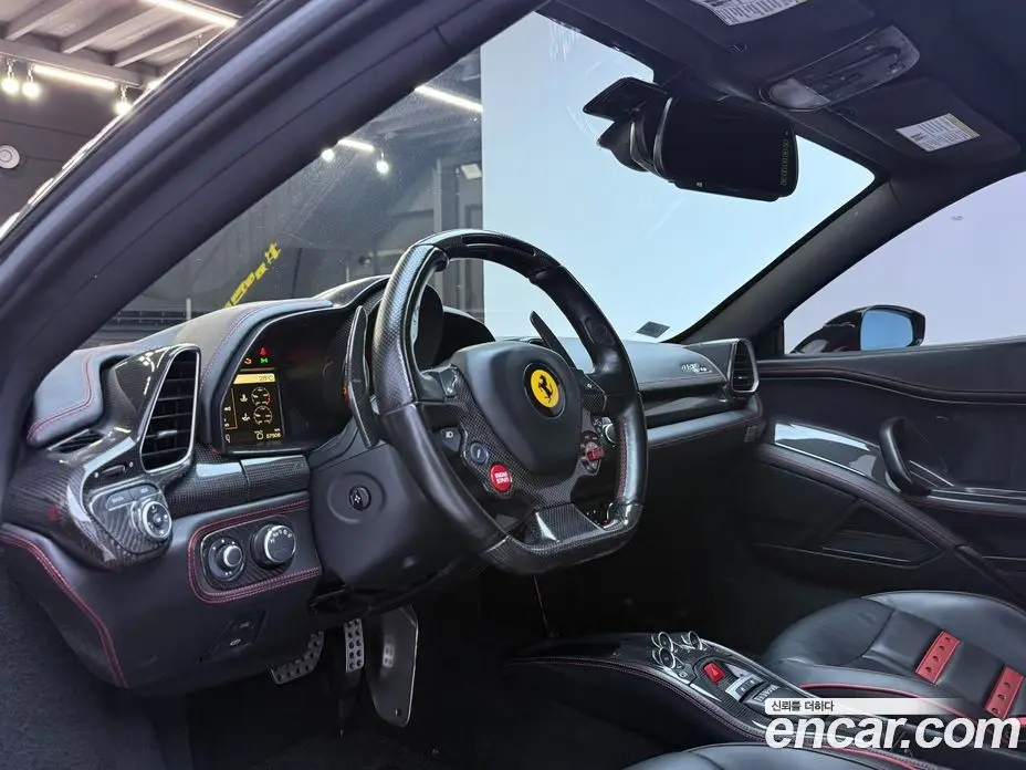 Ferrari 458 2012 4.5 автомат (гидро), фото 17