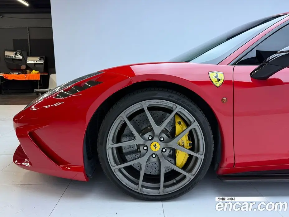 Ferrari 458 2012 4.5 автомат (гидро), фото 18
