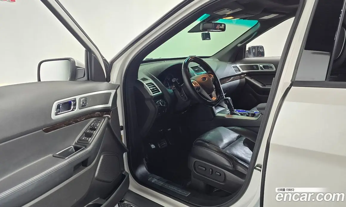 Ford Explorer 2015 3.5 автомат (гидро), фото 10