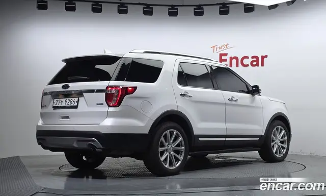 Ford Explorer 2017 2.3 автомат (гидро), миниатюра 2