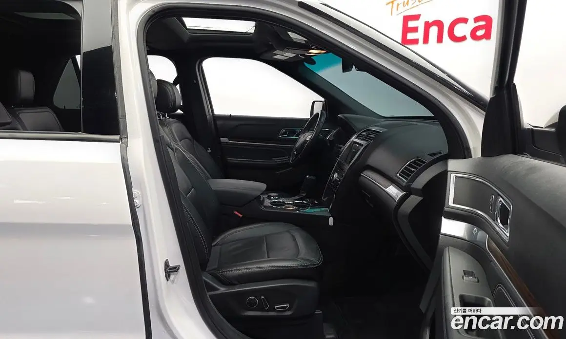 Ford Explorer 2017 2.3 автомат (гидро), фото 12