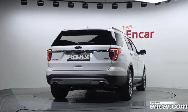 Ford Explorer 2017 2.3 автомат (гидро), миниатюра 4
