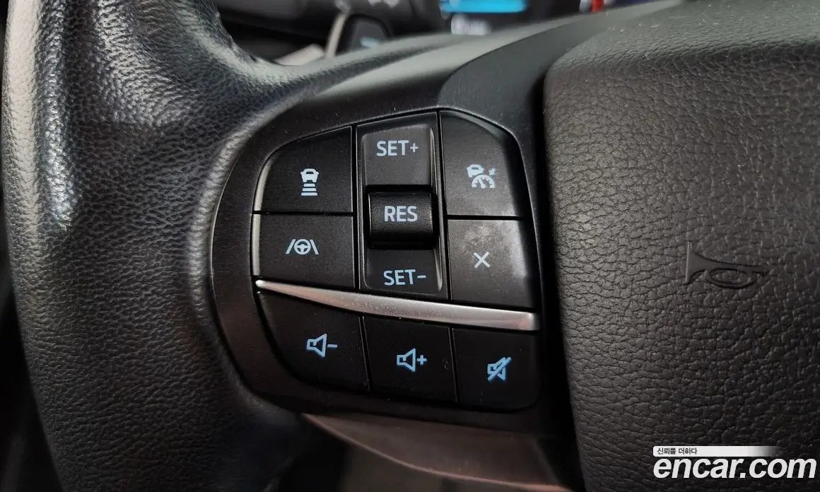 Ford Explorer 2019 2.3 автомат (гидро), фото 16