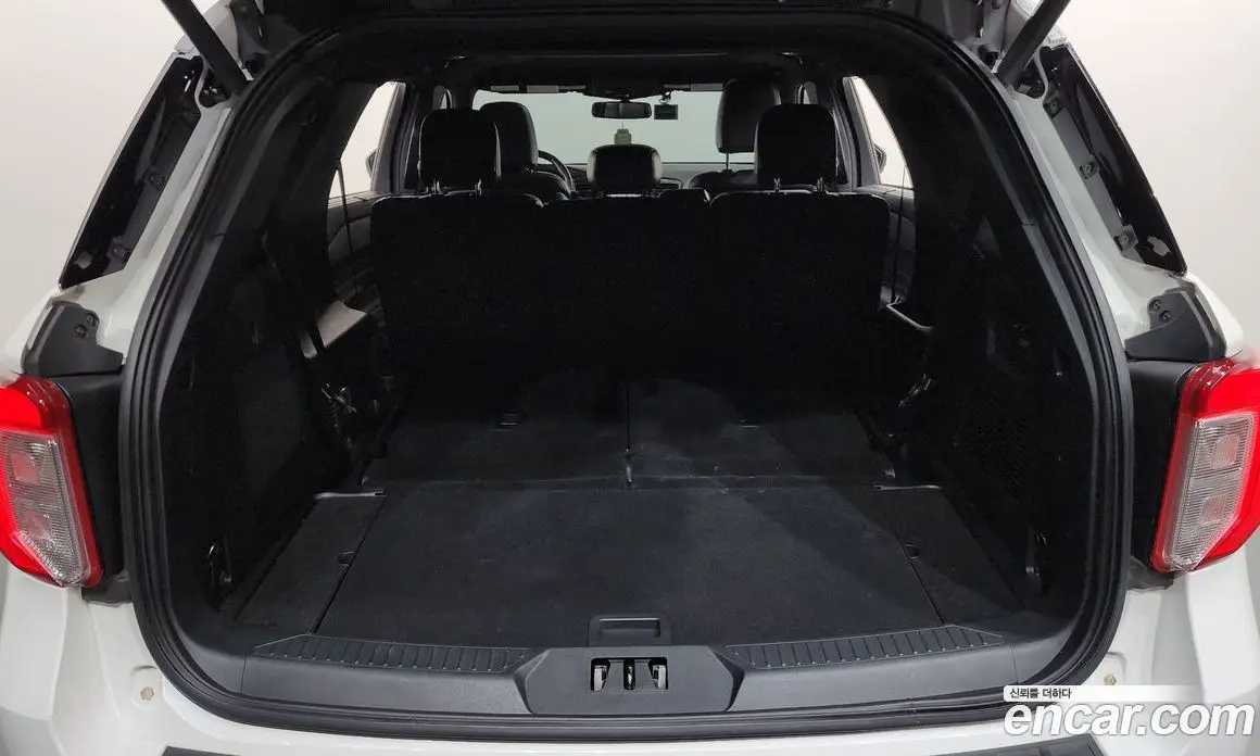 Ford Explorer 2019 2.3 автомат (гидро), фото 19