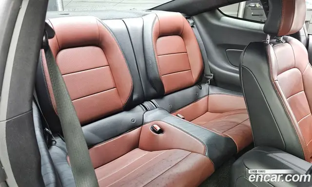 Ford Mustang 2016 2.3 автомат (гидро), миниатюра 12