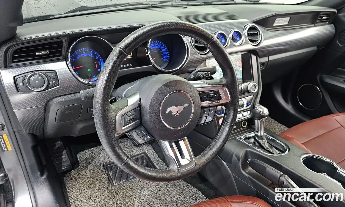 Ford Mustang 2016 2.3 автомат (гидро), фото 13