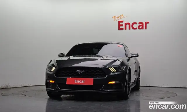 Ford Mustang 2016 2.3 автомат (гидро), миниатюра 3