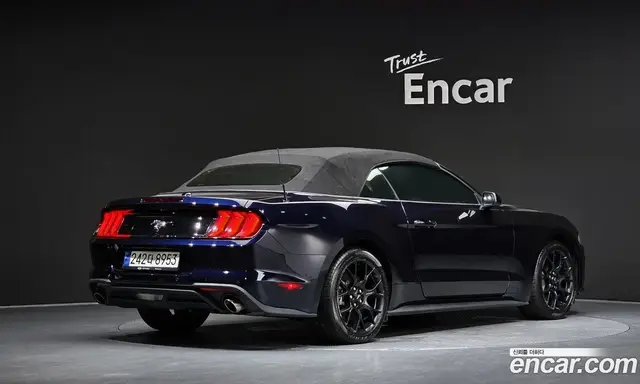 Ford Mustang 2021 2.3 автомат (гидро), миниатюра 2
