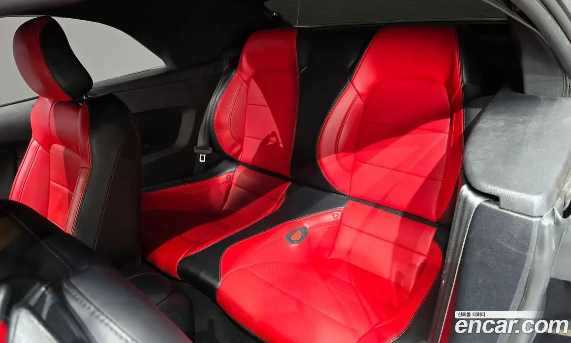 Ford Mustang 2021 2.3 автомат (гидро), фото 11