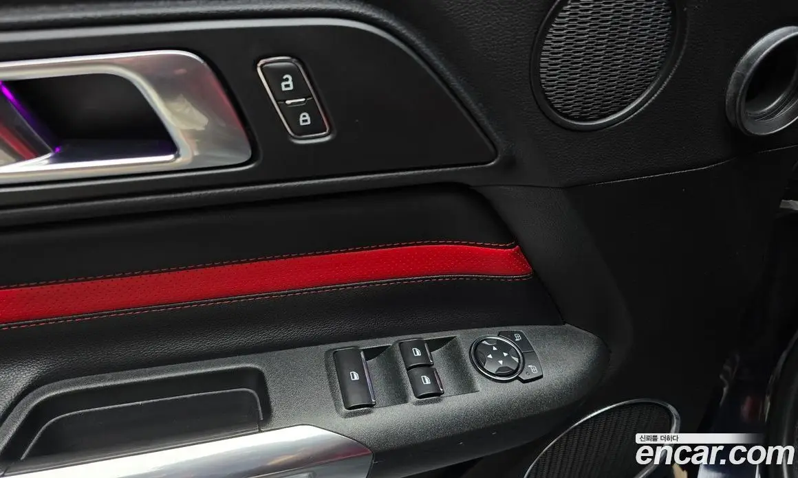 Ford Mustang 2021 2.3 автомат (гидро), фото 16
