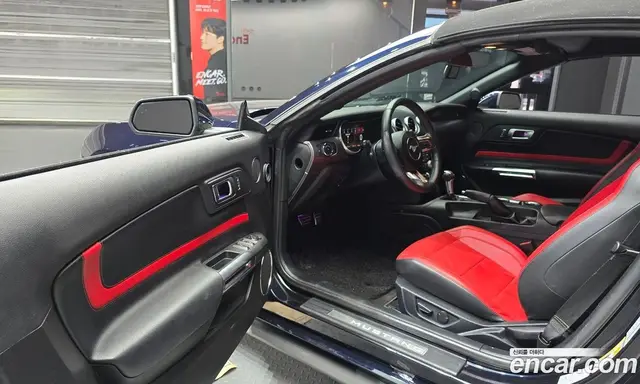 Ford Mustang 2021 2.3 автомат (гидро), миниатюра 10