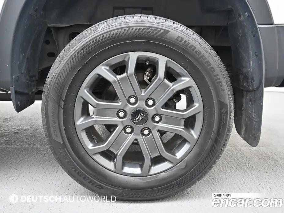 Ford Ranger 2023 2.0 автомат (гидро), фото 5
