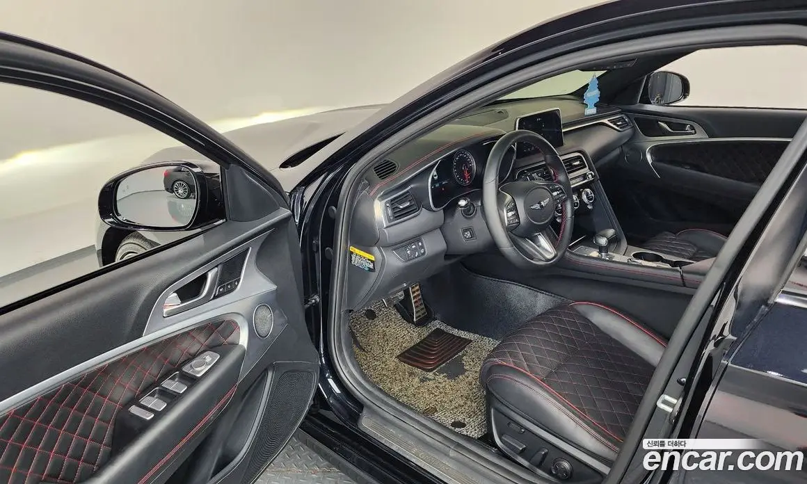 Genesis G70 2019 2.0 автомат (гидро), фото 12