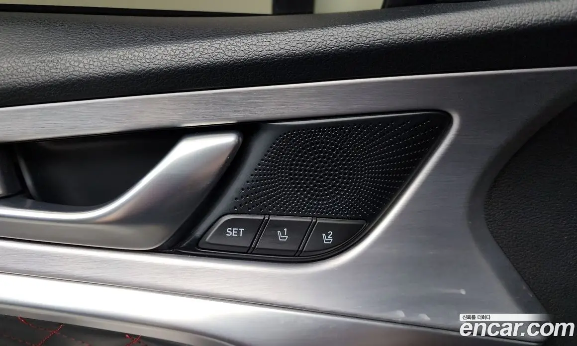 Genesis G70 2019 2.0 автомат (гидро), фото 34