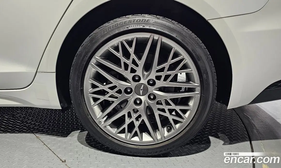 Genesis G70 2021 2.0 автомат (гидро), фото 7