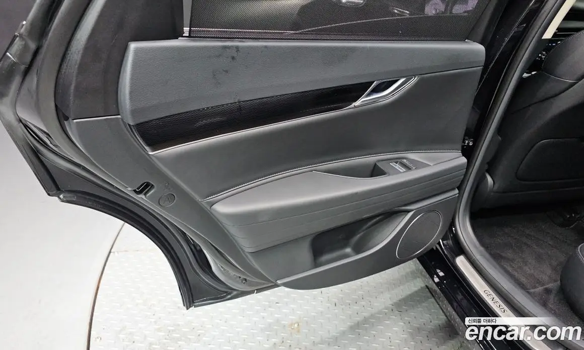 Genesis G80 2025 2.5 автомат (гидро), фото 15