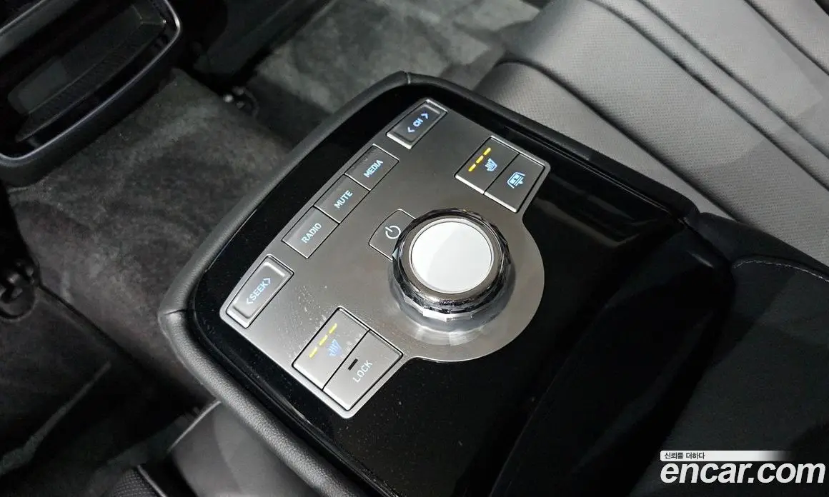 Genesis G80 2025 2.5 автомат (гидро), фото 24