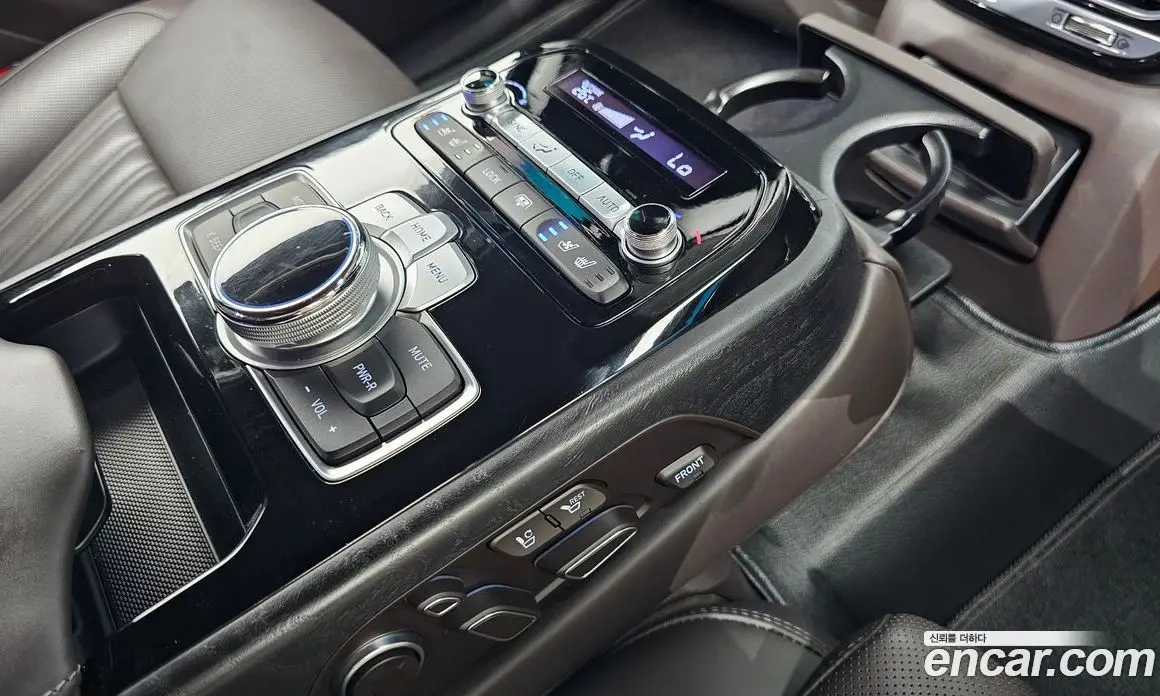 Genesis G90 2019 3.8 автомат (гидро), фото 23