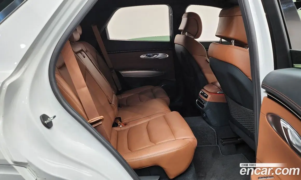 Genesis GV70 2021 2.5 автомат (гидро), фото 17