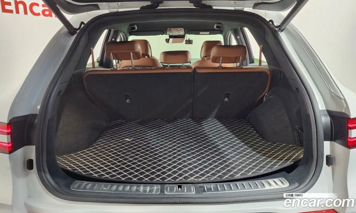 Genesis GV70 2021 2.5 автомат (гидро), фото 26