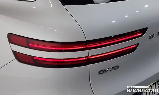 Genesis GV70 2021 2.5 автомат (гидро), миниатюра 9