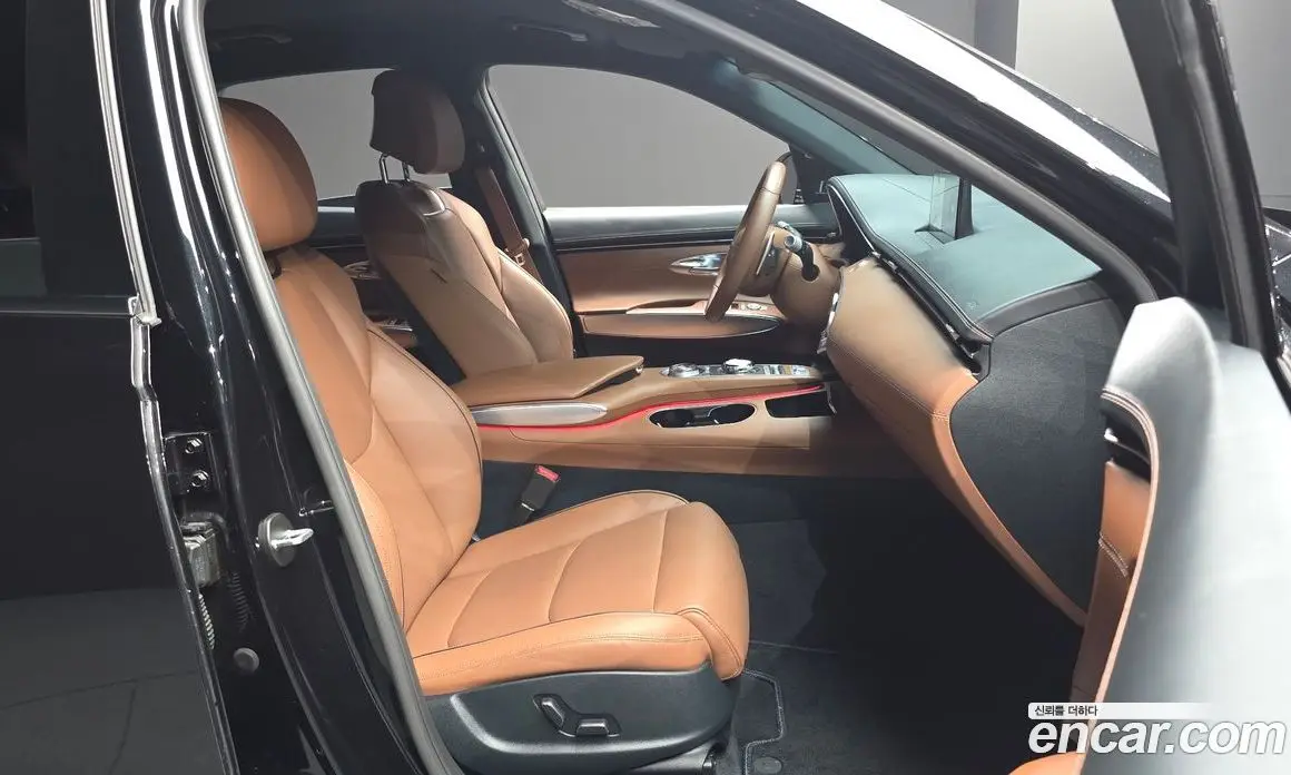 Genesis GV70 2021 2.5 автомат (гидро), фото 16