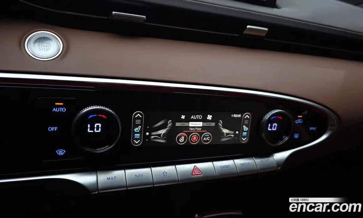 Genesis GV70 2021 2.5 автомат (гидро), фото 23