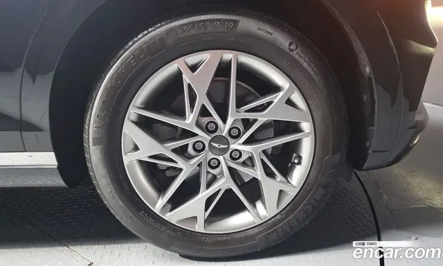 Genesis GV70 2021 2.5 автомат (гидро), миниатюра 7
