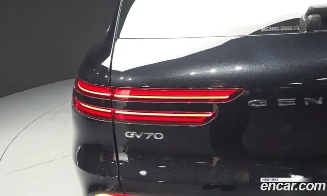 Genesis GV70 2021 2.5 автомат (гидро), миниатюра 9