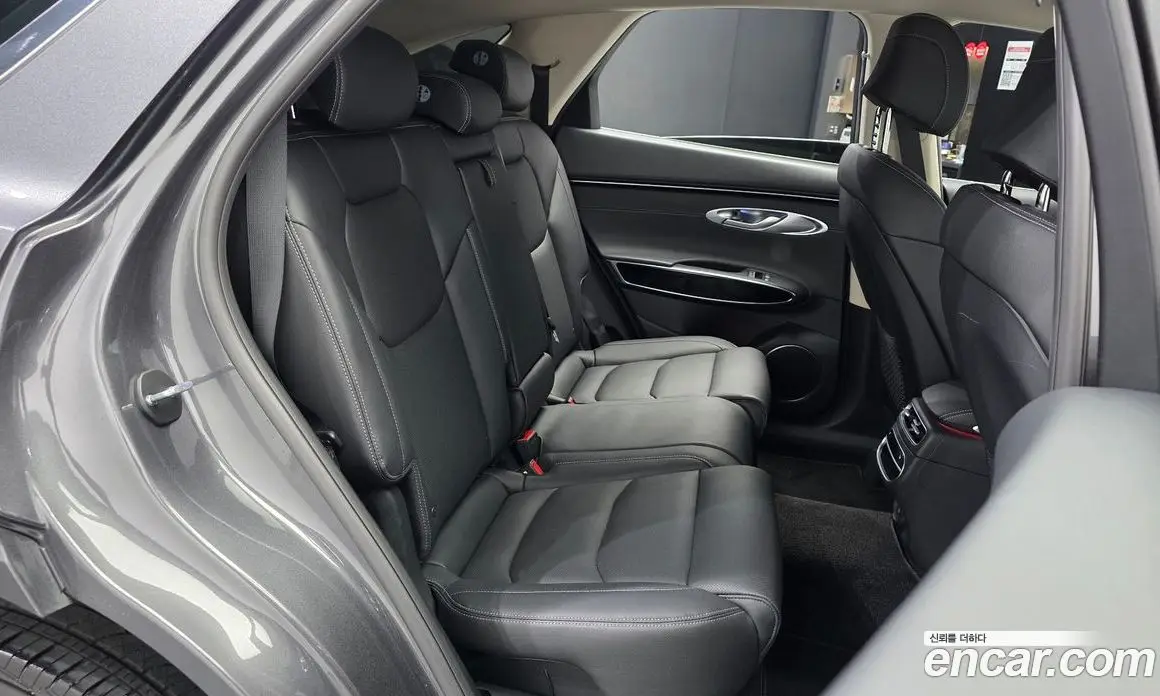 Genesis GV70 2021 2.5 автомат (гидро), фото 18