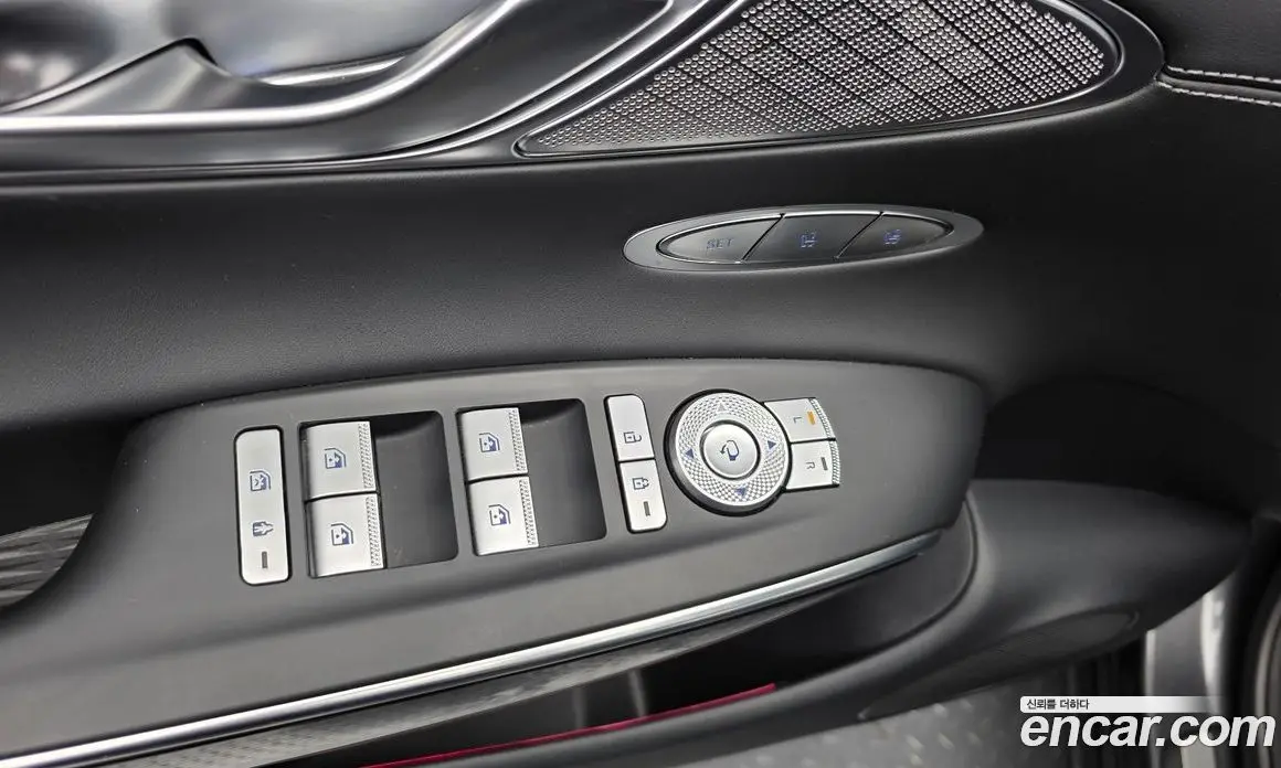 Genesis GV70 2021 2.5 автомат (гидро), фото 32