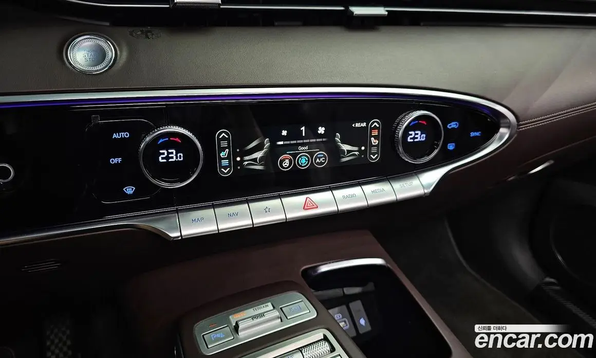 Genesis GV70 2022 2.5 автомат (гидро), фото 16