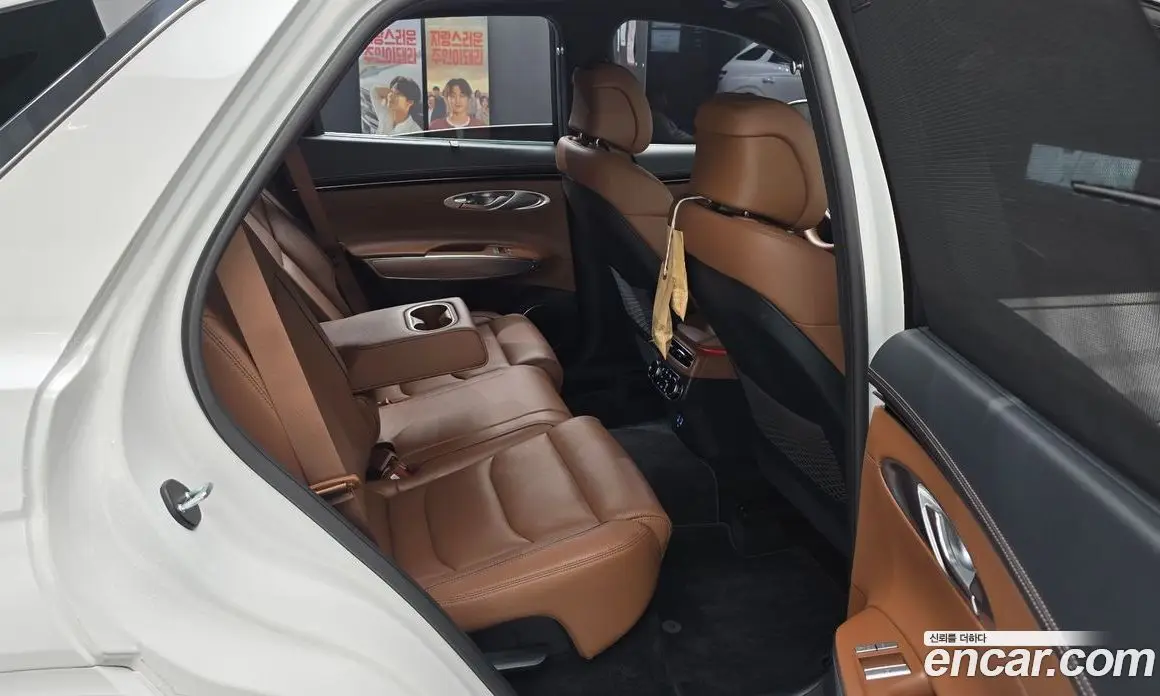 Genesis GV70 2022 2.5 автомат (гидро), фото 17