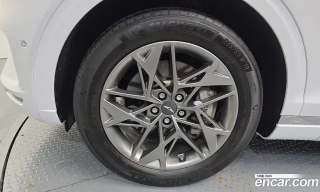 Genesis GV70 2022 2.5 автомат (гидро), миниатюра 5