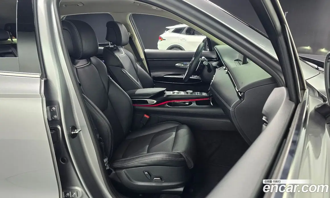 Genesis GV70 2022 2.5 автомат (гидро), фото 13