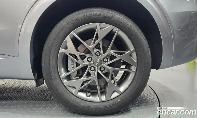 Genesis GV70 2022 2.5 автомат (гидро), миниатюра 7