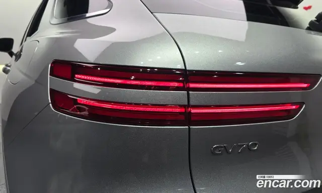 Genesis GV70 2022 2.5 автомат (гидро), миниатюра 9