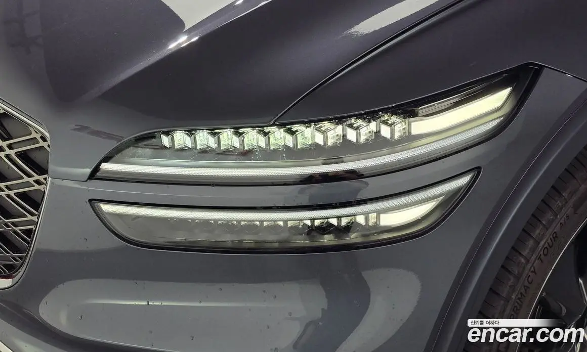Genesis GV70 2025 2.5 автомат (гидро), фото 8