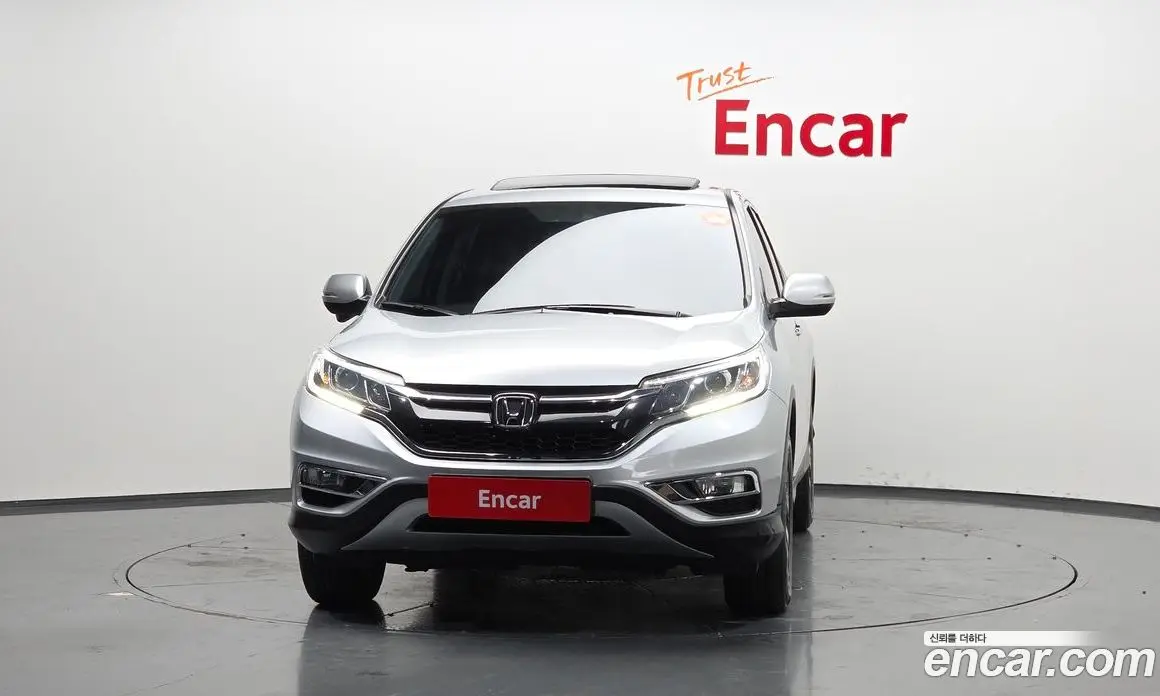 Honda CR-V 2015 2.4 автомат (гидро), фото 3 Honda CR-V 2015 2.4 автомат (гидро), фото 3